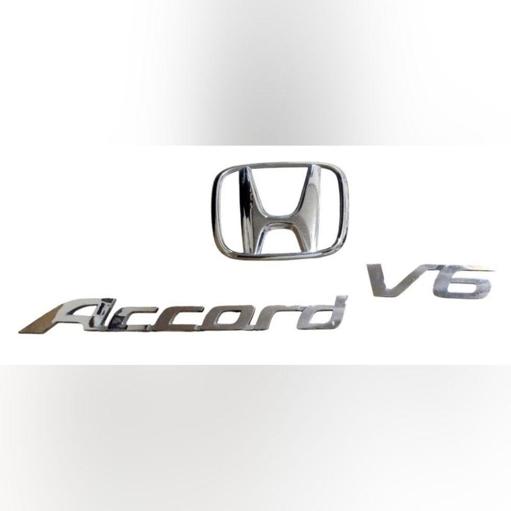 2008 8th Gen Honda Accord OEM Chrome Trunk Emblem V6